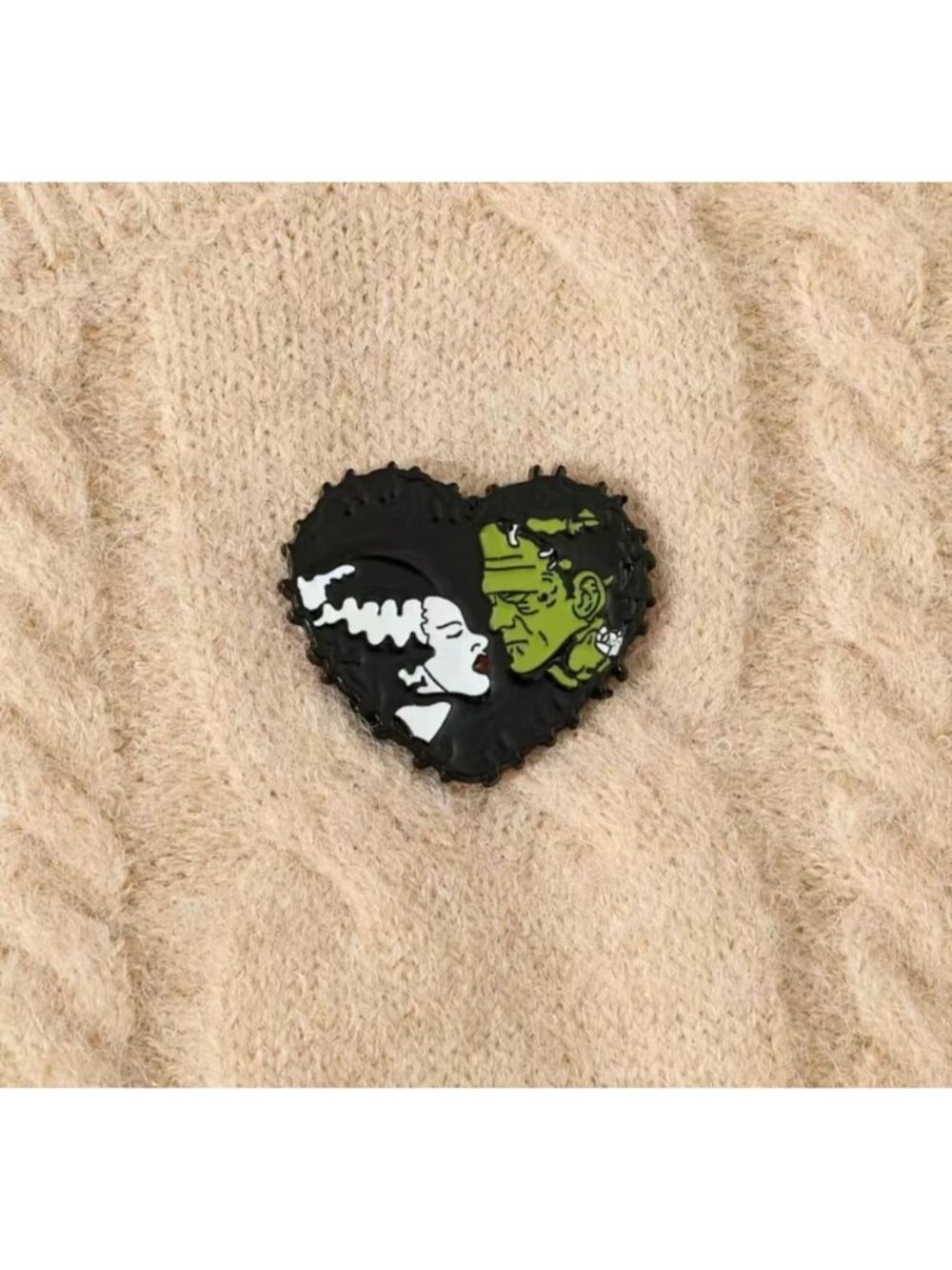 BRIDE OF FRANKENSTEIN Horror Enamel Lapel Pin NEW